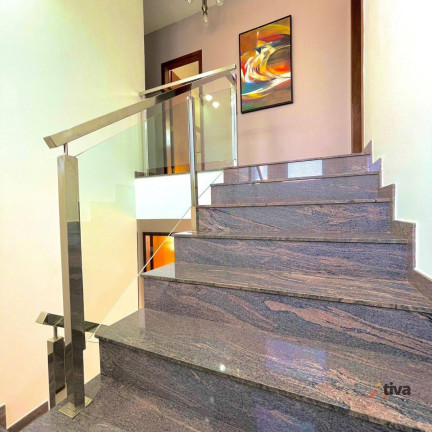 Imagem Casa com 4 Quartos à Venda, 298 m²