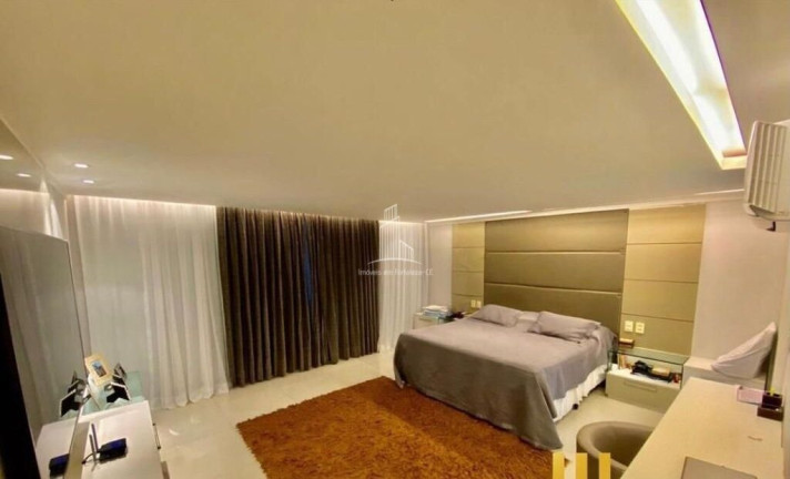 Imagem Casa com 3 Quartos à Venda, 450 m² em De Lourdes - Fortaleza Imagem Casa com 3 Quartos à Venda, 450 m² em De Lourdes - Fortaleza