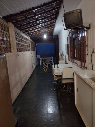 Imagem Sobrado com 4 Quartos à Venda, 190 m² em Parque Santo Antônio - Jacareí