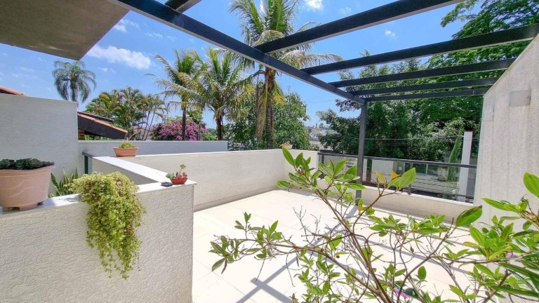 Imagem Casa com 3 Quartos à Venda, 251 m² em Jardim Paulista - Atibaia