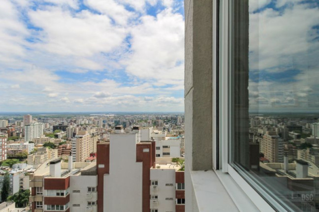 Imagem Imóvel com 3 Quartos à Venda, em Bela Vista - Porto Alegre Imagem Imóvel com 3 Quartos à Venda, em Bela Vista - Porto Alegre