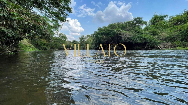 Imagem Chácara com 3 Quartos à Venda, 7.000 m² em Heitoraí