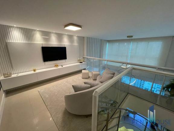 Imagem Apartamento com 3 Quartos à Venda, 225 m² em Centro - Balneário Camboriú