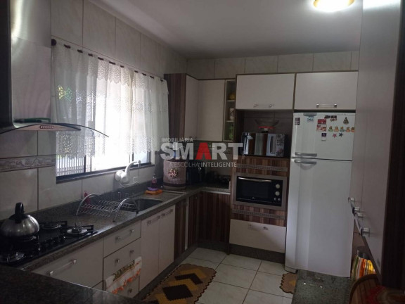 Imagem Casa com 4 Quartos à Venda, 177 m² em Barra Do Rio Cerro - Jaraguá Do Sul