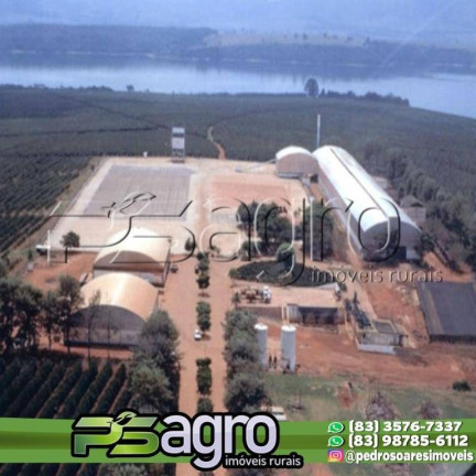 Imagem Fazenda à Venda, 2.755 m² em Marta Helena - Uberlândia Imagem Fazenda à Venda, 2.755 m² em Marta Helena - Uberlândia