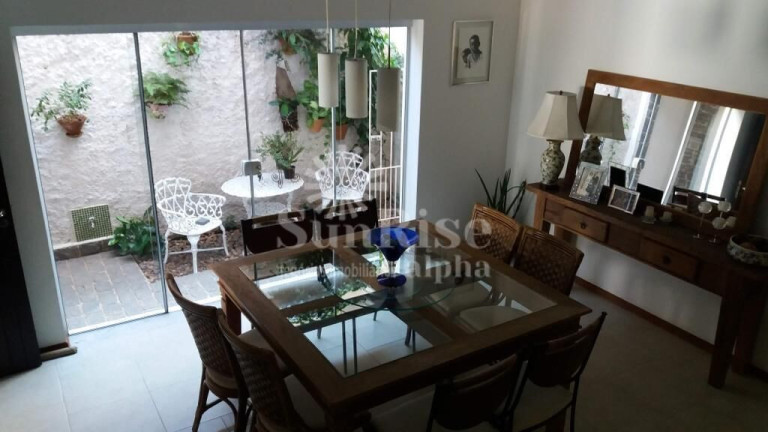 Imagem Casa com 3 Quartos à Venda, 293 m² em Vila Rosália - Guarulhos