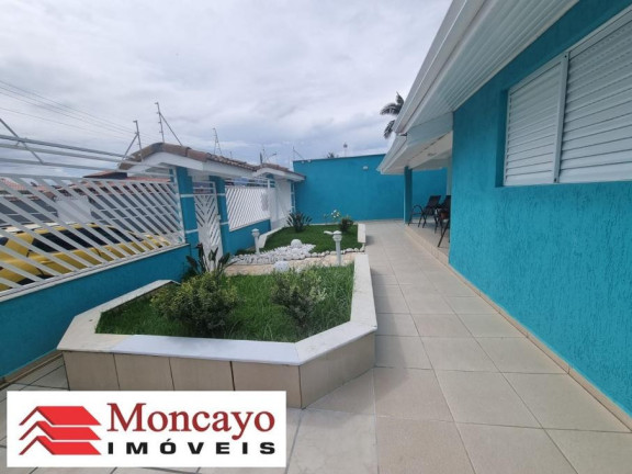Imagem Sobrado com 8 Quartos à Venda, 650 m² em Praia Das Palmeiras - Caraguatatuba Imagem Sobrado com 8 Quartos à Venda, 650 m² em Praia Das Palmeiras - Caraguatatuba