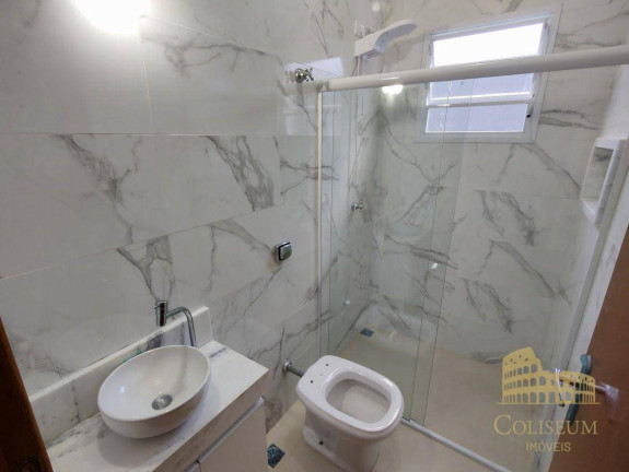 Imagem Sobrado com 5 Quartos à Venda, 250 m² em Balneário Flórida - Praia Grande Imagem Sobrado com 5 Quartos à Venda, 250 m² em Balneário Flórida - Praia Grande