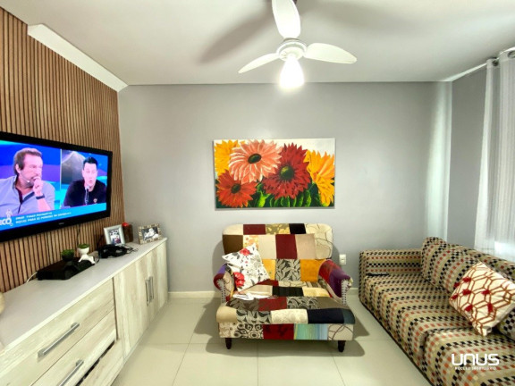 Imagem Casa com 3 Quartos à Venda, 300 m² em Estreito - Florianópolis Imagem Casa com 3 Quartos à Venda, 300 m² em Estreito - Florianópolis