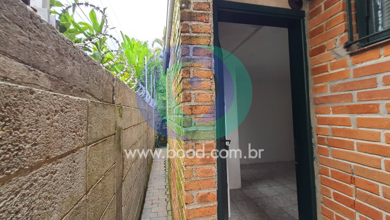 Imagem Sobrado com 4 Quartos à Venda, 235 m² em Jardim Virgínia - Guarujá Imagem Sobrado com 4 Quartos à Venda, 235 m² em Jardim Virgínia - Guarujá