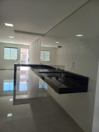 Imagem Imóvel com 2 Quartos à Venda, 74 m² em Lagoa - Belo Horizonte Imagem Imóvel com 2 Quartos à Venda, 74 m² em Lagoa - Belo Horizonte