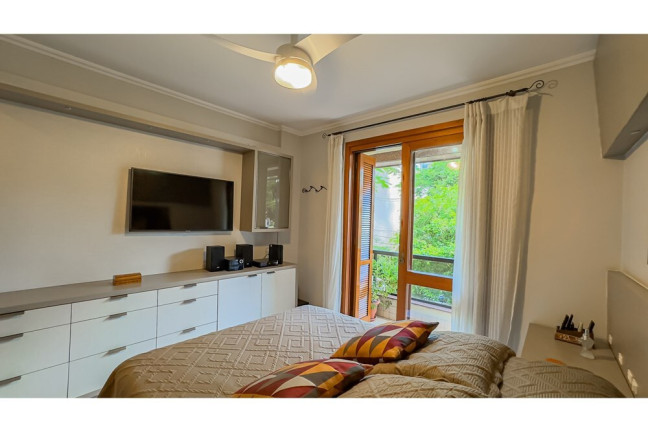 Imagem Apartamento com 2 Quartos à Venda, 100 m² em Petrópolis - Porto Alegre