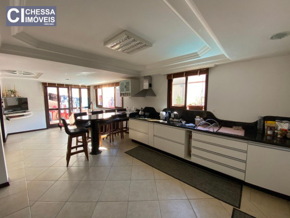 Imagem Sobrado com 4 Quartos à Venda, 300 m² em Dom Bosco - Itajaí