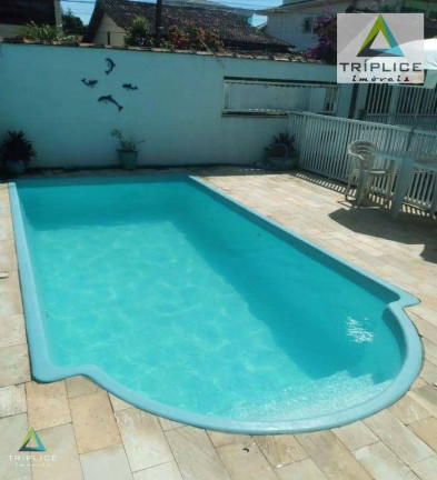 Imagem Casa com 9 Quartos à Venda, 300 m² em Costazul - Rio Das Ostras
