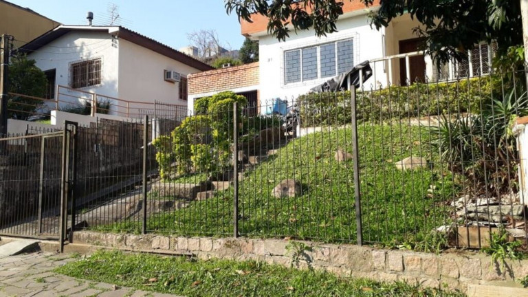 Imagem Imóvel à Venda, em Chácara Das Pedras - Porto Alegre Imagem Imóvel à Venda, em Chácara Das Pedras - Porto Alegre