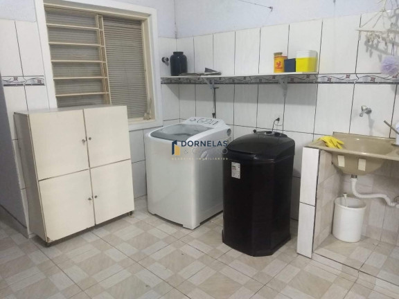 Imagem Casa com 3 Quartos à Venda, 264 m² em Guará I - Brasília Imagem Casa com 3 Quartos à Venda, 264 m² em Guará I - Brasília