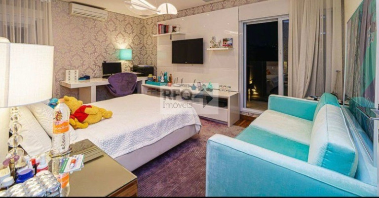 Casa com 3 Quartos à Venda, 370 m² em Pacaembu - São Paulo