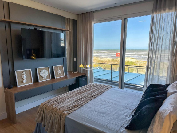 Imagem Imóvel com 4 Quartos à Venda, 274 m² em Centro - Xangri-lá