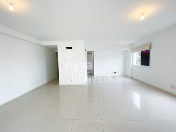 Imagem Apartamento com 2 Quartos à Venda, 122 m² em Copacabana - Rio De Janeiro