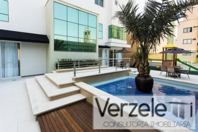 Imagem Apartamento com 3 Quartos à Venda, 129 m² em Centro - Balneário Camboriú Imagem Apartamento com 3 Quartos à Venda, 129 m² em Centro - Balneário Camboriú