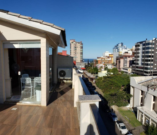 Imagem Apartamento com 4 Quartos à Venda, 155 m² em Centro - Capão Da Canoa