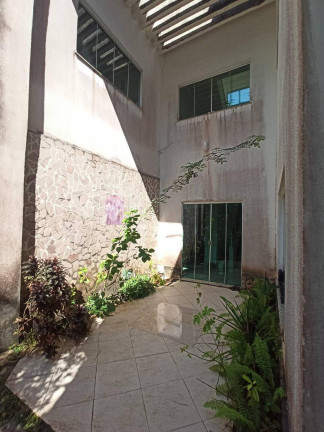 Imagem Casa de Condomínio com 6 Quartos à Venda, 1.688 m² em Coqueiro - Ananindeua