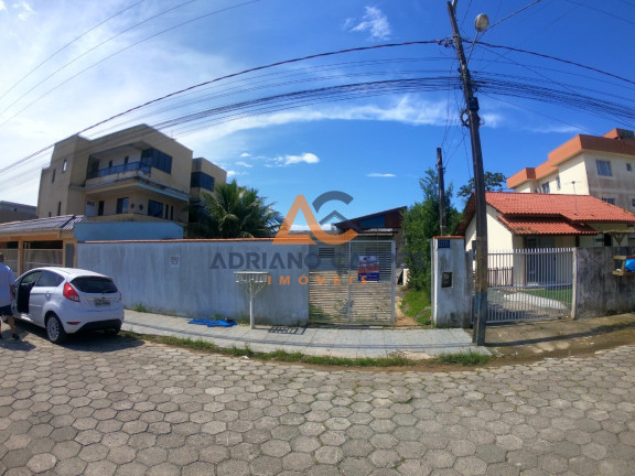 Imagem Casa com 2 Quartos à Venda, 65 m² em Meia Praia - Navegantes Imagem Casa com 2 Quartos à Venda, 65 m² em Meia Praia - Navegantes