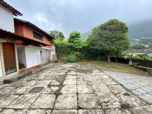 Imagem Casa com 7 Quartos à Venda, 280 m² em Araras - Teresópolis Imagem Casa com 7 Quartos à Venda, 280 m² em Araras - Teresópolis