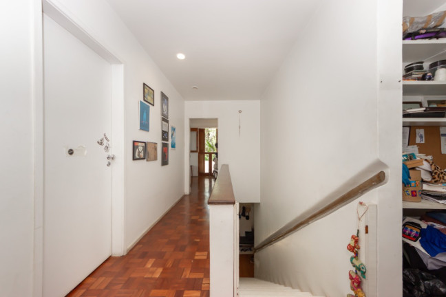 Imagem Casa com 3 Quartos à Venda, 333 m² em Sumaré - São Paulo Imagem Casa com 3 Quartos à Venda, 333 m² em Sumaré - São Paulo