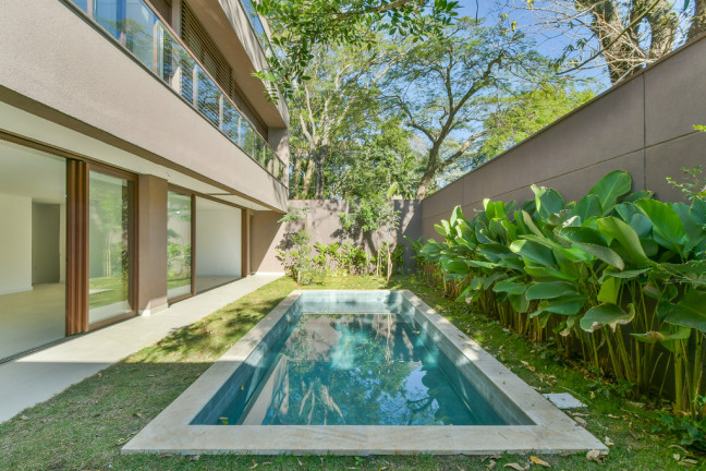 Imagem Casa com 4 Quartos à Venda, 620 m² em Santo Amaro - São Paulo Imagem Casa com 4 Quartos à Venda, 620 m² em Santo Amaro - São Paulo
