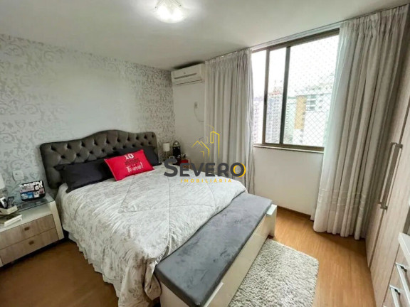 Imagem Apartamento com 3 Quartos à Venda, 154 m² em Icaraí - Niterói