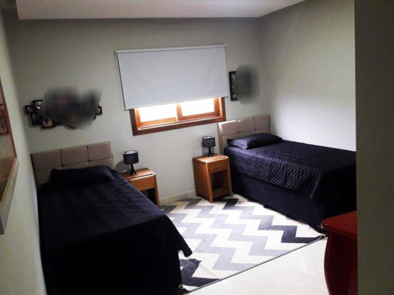 Imagem Casa com 3 Quartos à Venda, 800 m² em Esmeralda Park (caucaia Do Alto) - Cotia Imagem Casa com 3 Quartos à Venda, 800 m² em Esmeralda Park (caucaia Do Alto) - Cotia