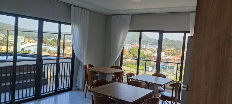 Imagem Cobertura com 3 Quartos à Venda, 146 m² em Bombas - Bombinhas