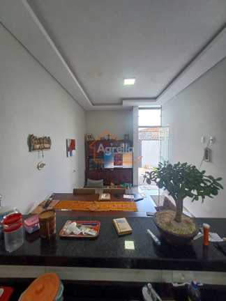 Imagem Casa com 2 Quartos à Venda, 158 m² em Jardim São Carlos - Mogi Guaçu Imagem Casa com 2 Quartos à Venda, 158 m² em Jardim São Carlos - Mogi Guaçu