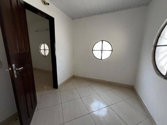Imagem Casa com 3 Quartos à Venda, em Praia Da Tereza - São Pedro Da Aldeia Imagem Casa com 3 Quartos à Venda, em Praia Da Tereza - São Pedro Da Aldeia