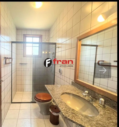 Imagem Casa com 4 Quartos à Venda, 297 m² em Córrego Grande - Florianópolis Imagem Casa com 4 Quartos à Venda, 297 m² em Córrego Grande - Florianópolis