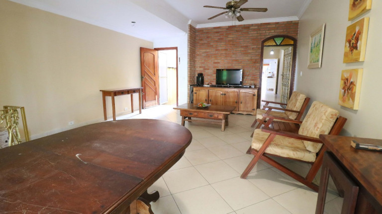 Imagem Sobrado com 4 Quartos à Venda, 199 m² em Vila Paulicéia - São Paulo