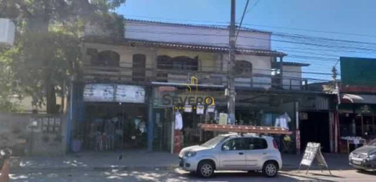 Sala Comercial à Venda, 581 m² em Engenho Pequeno - São Gonçalo
