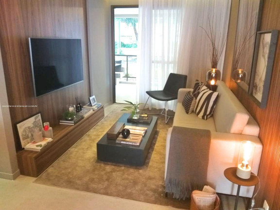Imagem Apartamento com 2 Quartos à Venda, em Tijuca - Rio De Janeiro Imagem Apartamento com 2 Quartos à Venda, em Tijuca - Rio De Janeiro