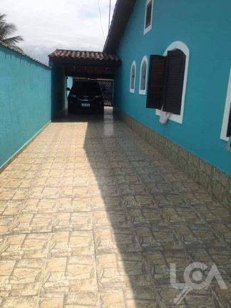 Imagem Casa com 3 Quartos à Venda, 290 m² em Poiares - Caraguatatuba Imagem Casa com 3 Quartos à Venda, 290 m² em Poiares - Caraguatatuba