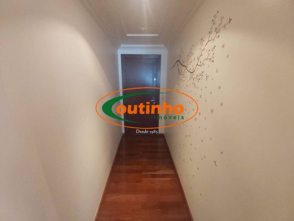 Imagem Apartamento com 4 Quartos à Venda, 132 m² em Tijuca - Rio De Janeiro Imagem Apartamento com 4 Quartos à Venda, 132 m² em Tijuca - Rio De Janeiro