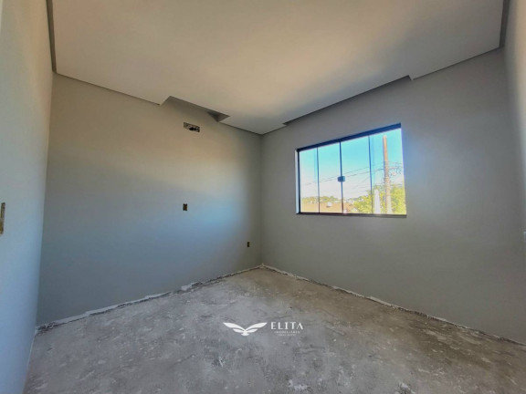 Imagem Sobrado com 3 Quartos à Venda, 100 m² em Centro - Barra Velha