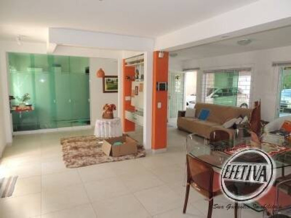 Imagem Casa com 3 Quartos à Venda, 280 m² em Centro - Guaratuba