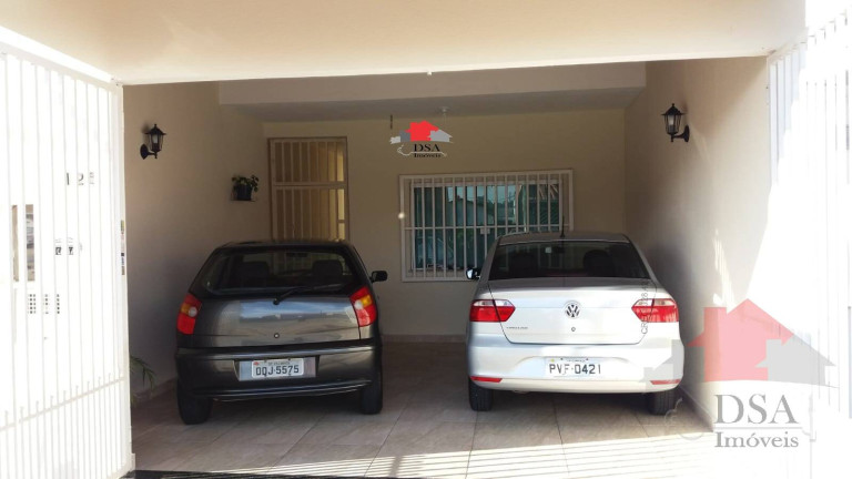 Imagem Casa com 3 Quartos à Venda, 125 m² em Loteamento Residencial Novo Mundo - Campinas Imagem Casa com 3 Quartos à Venda, 125 m² em Loteamento Residencial Novo Mundo - Campinas