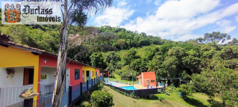 Imagem Chácara com 8 Quartos à Venda, 400 m² em Godoi - Extrema Imagem Chácara com 8 Quartos à Venda, 400 m² em Godoi - Extrema