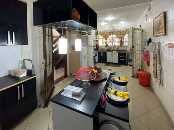 Imagem Casa de Condomínio com 4 Quartos à Venda, 780 m² em Chácara Dos Junqueiras - Carapicuíba