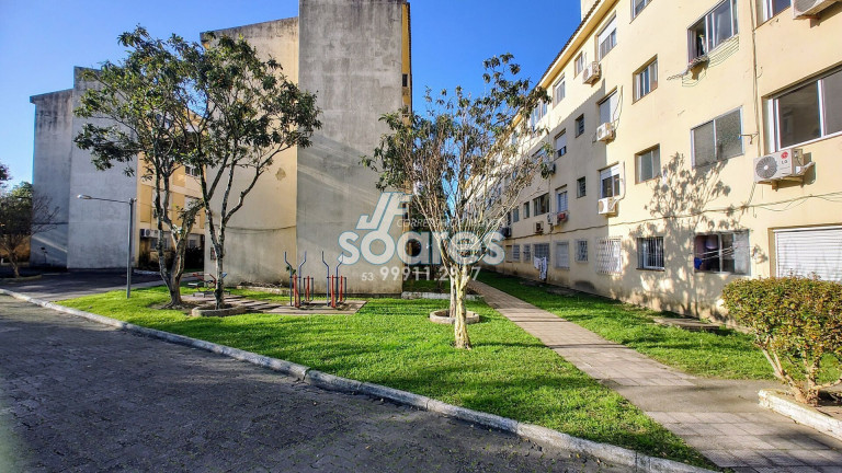 Imagem Apartamento com 2 Quartos à Venda, 60 m² em Areal - Pelotas