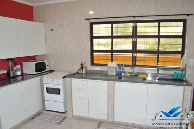 Imagem Casa com 5 Quartos à Venda, 240 m² em Enseada - Ubatuba Imagem Casa com 5 Quartos à Venda, 240 m² em Enseada - Ubatuba