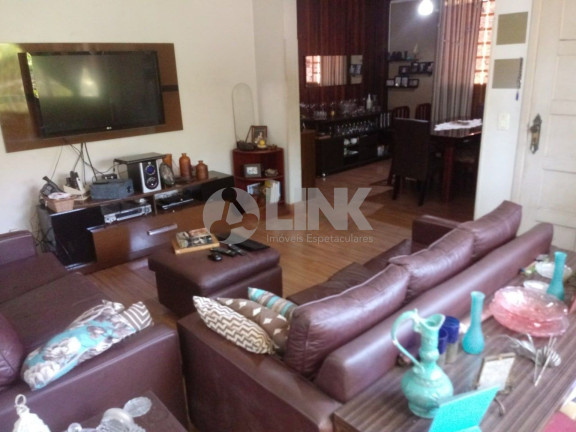 Casa com 3 Quartos à Venda, 160 m² em Anchieta - Porto Alegre