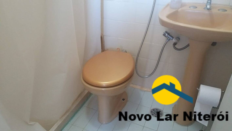 Imagem Apartamento com 4 Quartos à Venda, 135 m² em Icaraí - Niterói